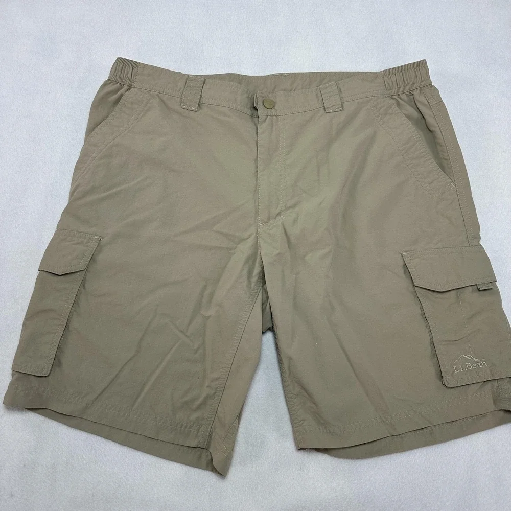 L.L. Bean Cargo Shorts Mens XL Beige‎ Nylon Elastic Waist Quick Dry Outdoor Prep